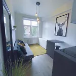 Tallinn Self-Check-In Studios